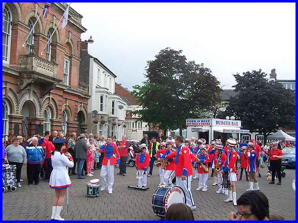 Long Eaton Militaires