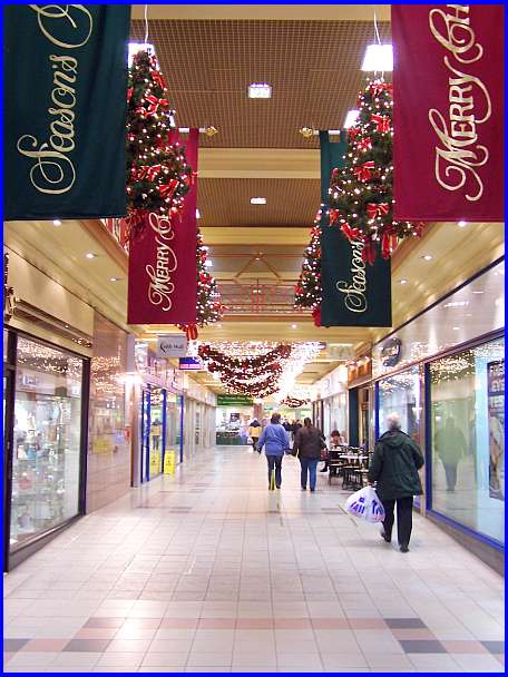 Eagle Centre Decorations