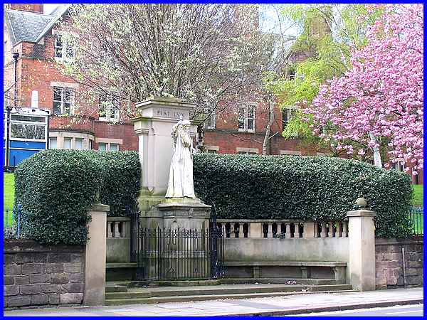 Florence Nightingale Statue