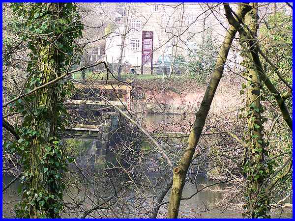 Sluice Gates